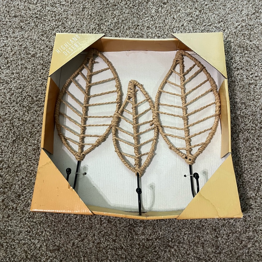 Highland Dunes Decorative Wall Hooks